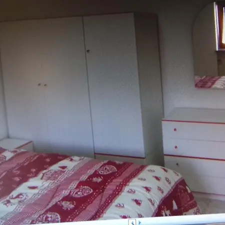 La Maison Nouva 1977 Apartament